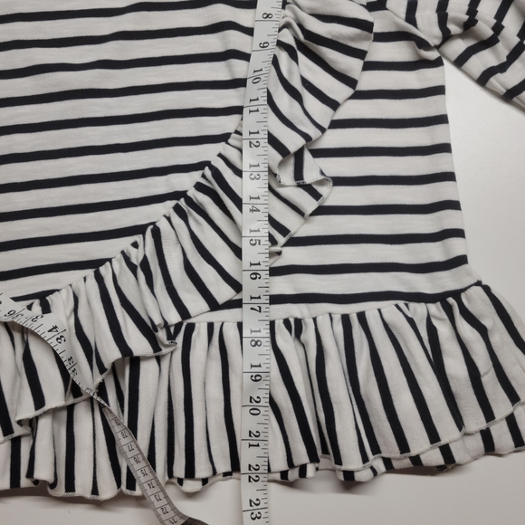 Crown & Ivy Stripe Ruffle size Petite Small - Picture 7 of 8